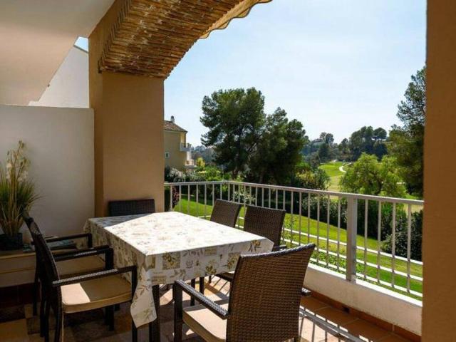 Apartamento en venta en Benahavís, Málaga