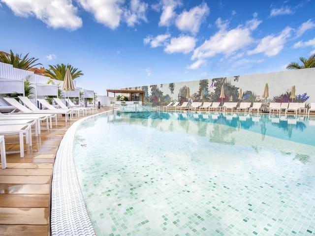 Apartamento en venta en Los Cristianos, Arona