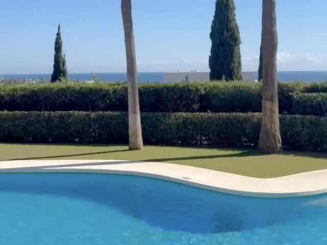 Apartamento en venta en Benahavís, Val de Guadalmina