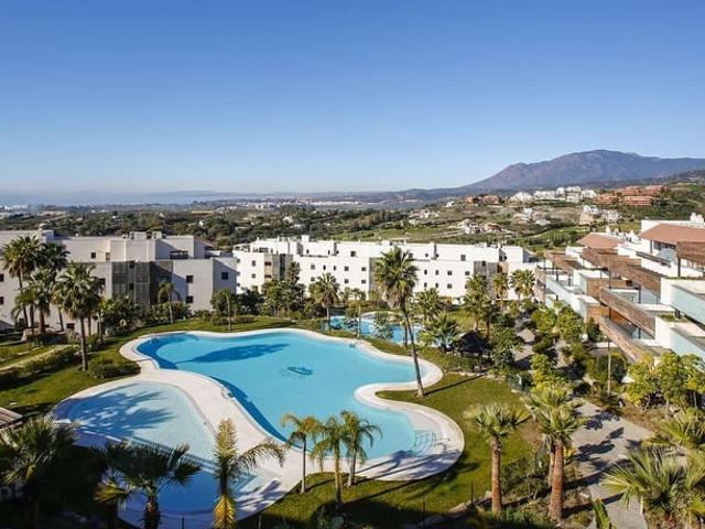 Apartamento en venta en Benahavís, Málaga