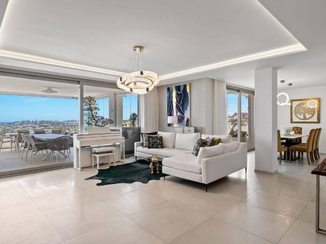 Apartamento en venta en Marbella, Casco antiguo