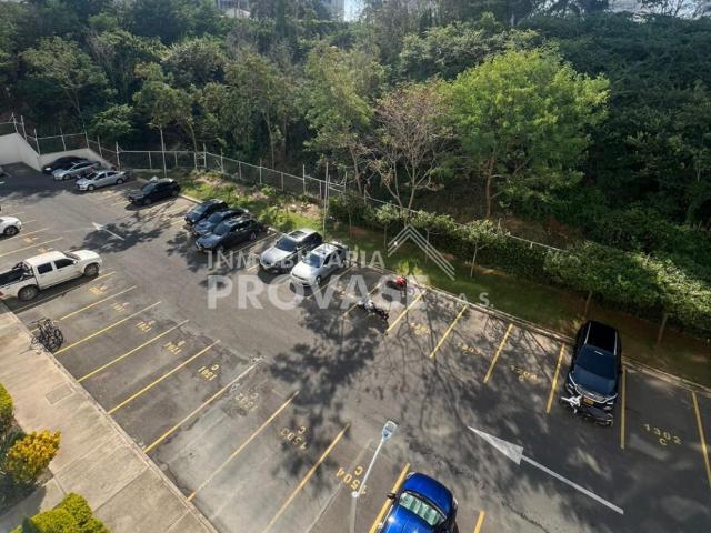 Apartamento En Venta En Los Patios En La Floresta V288478