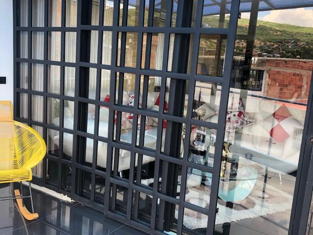 Apartamento En Venta En Los Patios En Llanitos V174409