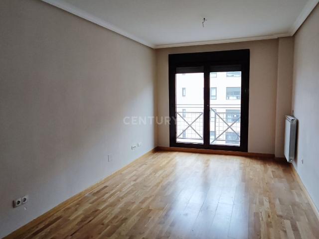 Apartamento en venta en Puente de Vallecas, Madrid