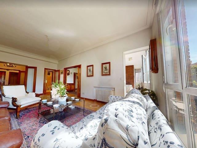 Apartamento en venta en Centro, Madrid