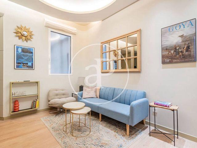 Apartamento en venta en Universidad, Madrid