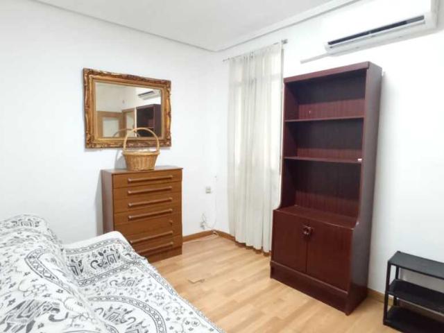 Apartamento en venta en Puente de Vallecas, Madrid