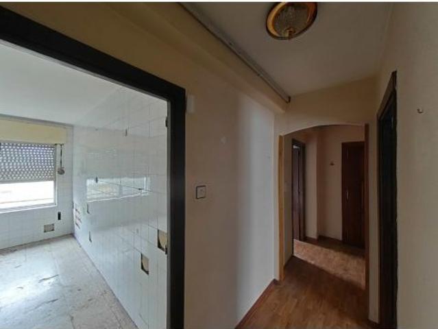 Piso en venta en El Corraón, Lena