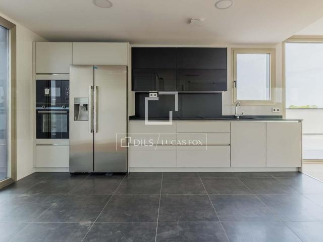 Apartamento en venta en Majadahonda, Madrid