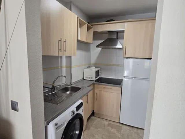 Apartamento en venta en El Perchel, Málaga