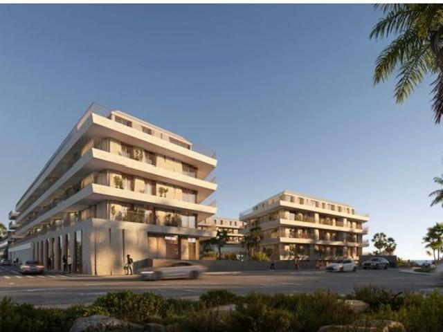 Piso en venta en Castillo de la Duquesa, Costa del Sol Occidental