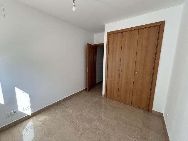 Apartamento en venta en Castillo de la Duquesa, Costa del Sol Occidental