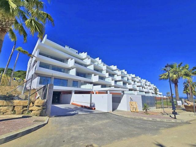 Apartamento en venta en Castillo de la Duquesa, Costa del Sol Occidental