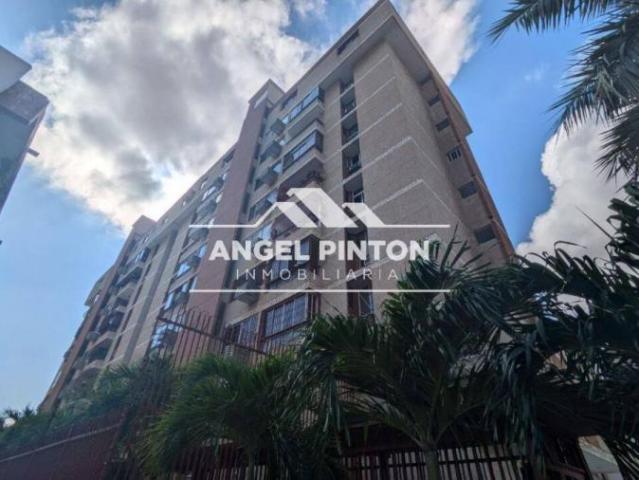 Apartamento en venta en Cacique Mara, Maracaibo