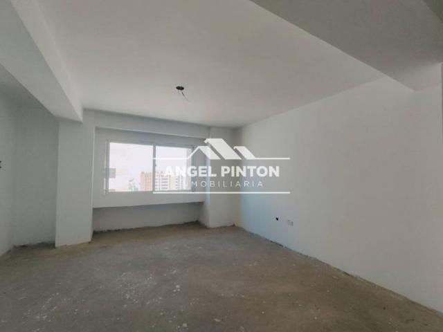 Apartamento en venta en Cacique Mara, Maracaibo