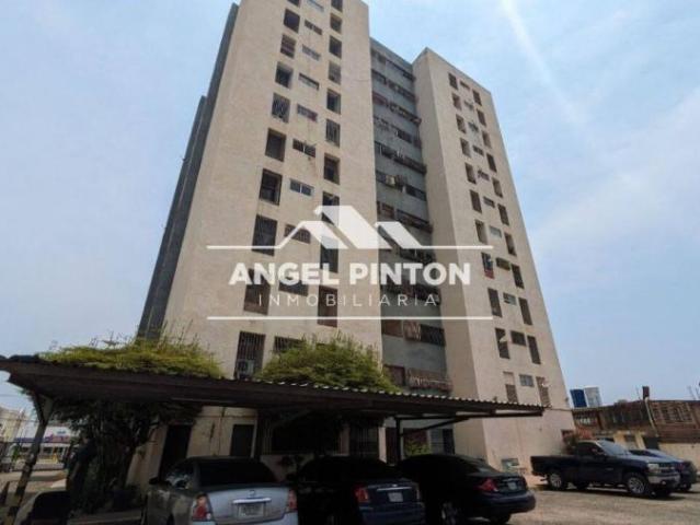 Apartamento en venta en Cacique Mara, Maracaibo