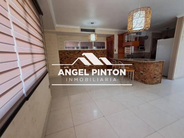 Apartamento en venta en Cacique Mara, Maracaibo