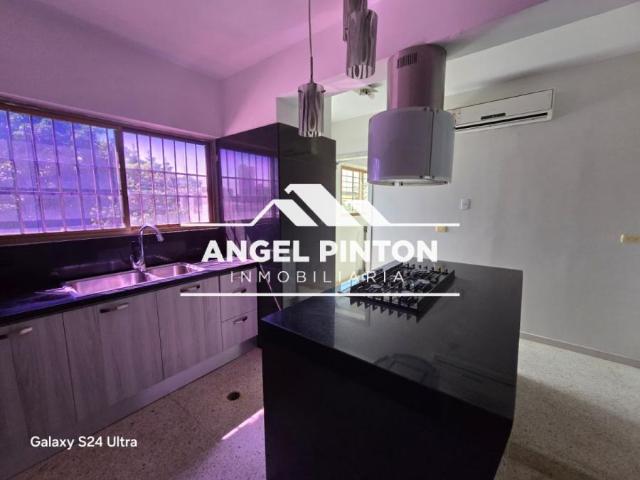 Apartamento en venta en Cacique Mara, Maracaibo