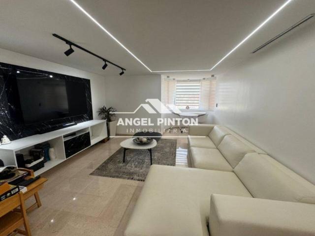 Apartamento en venta en Cacique Mara, Maracaibo