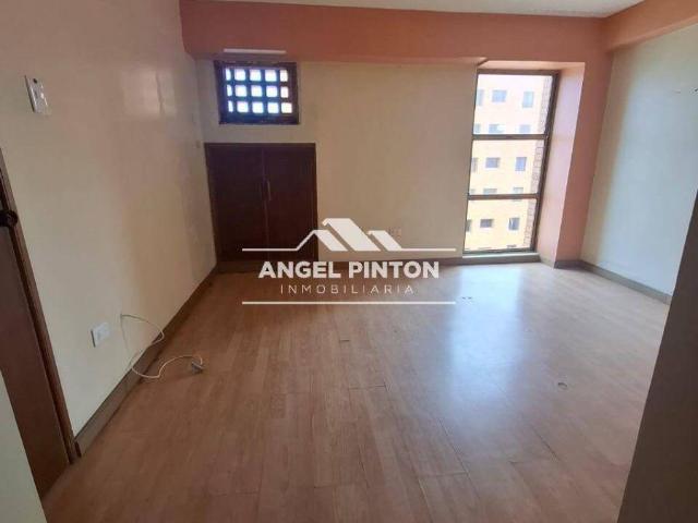 Apartamento en venta en Cacique Mara, Maracaibo