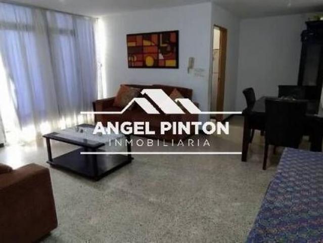 Apartamento en venta en Cacique Mara, Maracaibo