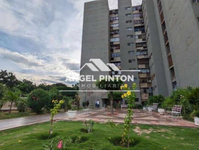 Apartamento en venta en Cacique Mara, Maracaibo