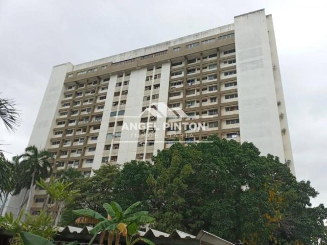 Apartamento en venta en Cacique Mara, Maracaibo