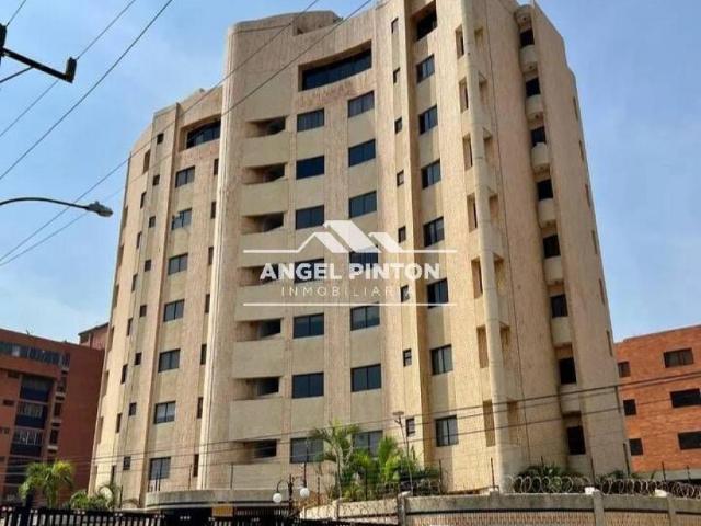 Apartamento en venta en Cacique Mara, Maracaibo