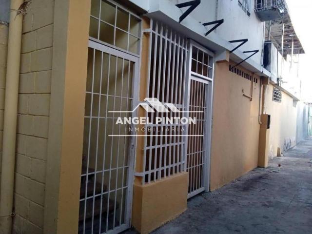 Apartamento en venta en Cacique Mara, Maracaibo
