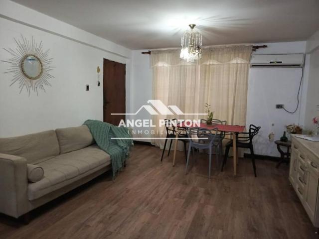Apartamento en venta en Cacique Mara, Maracaibo