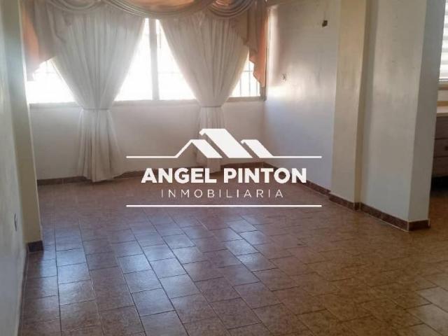 Apartamento en venta en Cacique Mara, Maracaibo