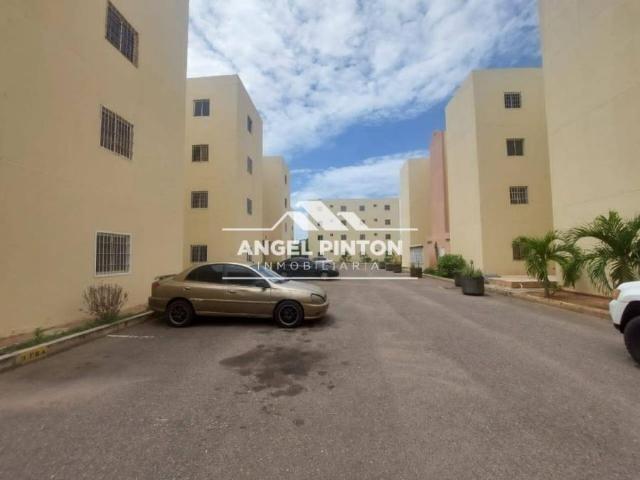 Apartamento en venta en Cacique Mara, Maracaibo