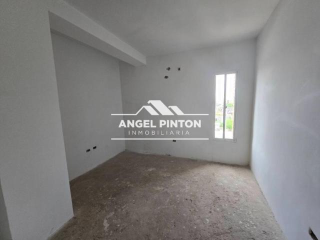 Apartamento en venta en Cacique Mara, Maracaibo