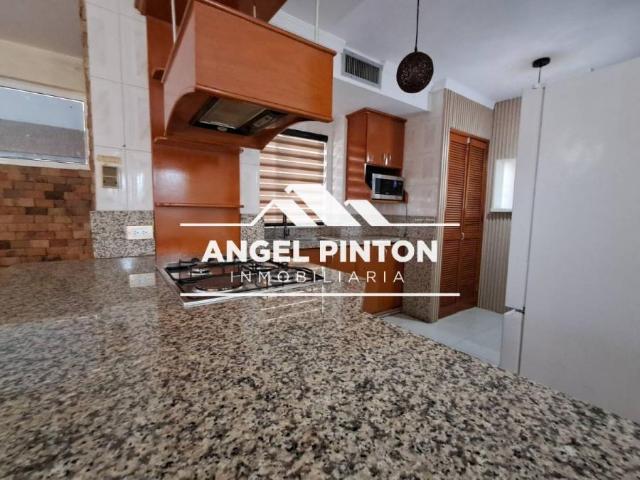 Apartamento en venta en Cacique Mara, Maracaibo