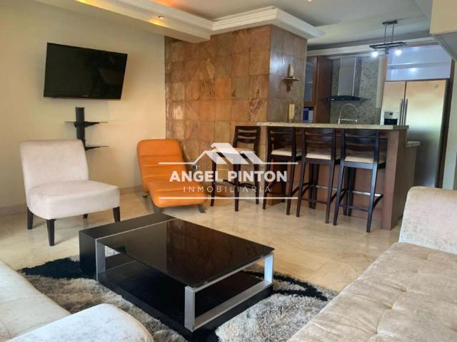 Apartamento en venta en Cacique Mara, Maracaibo