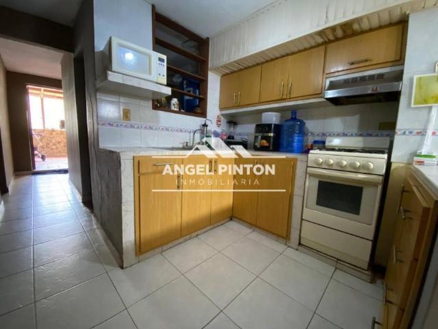 Apartamento en venta en Cacique Mara, Maracaibo