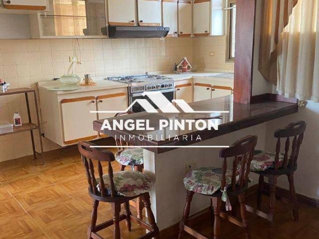 Apartamento en venta en Cacique Mara, Maracaibo