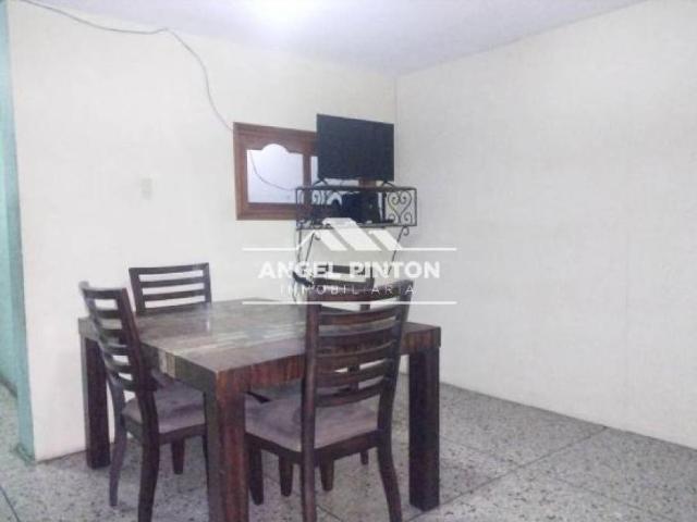 Apartamento en venta en Cacique Mara, Maracaibo