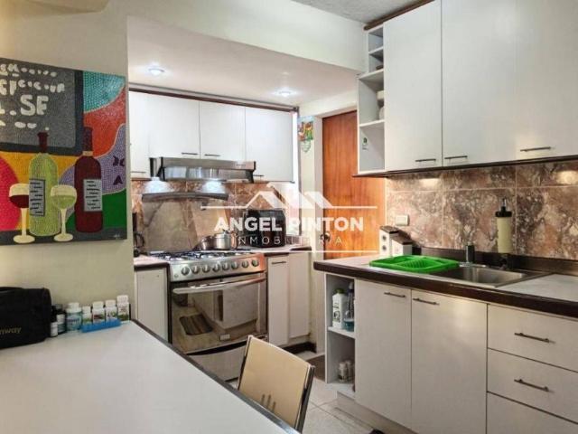 Apartamento en venta en Cacique Mara, Maracaibo