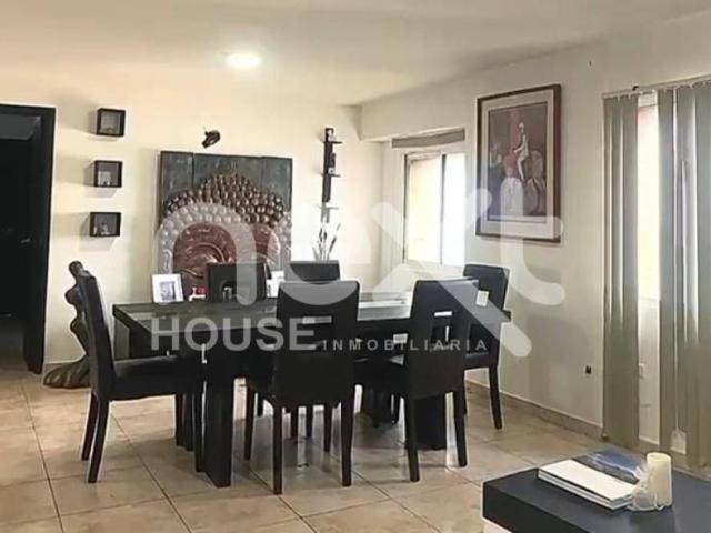 Apartamento en venta en Cacique Mara, Maracaibo
