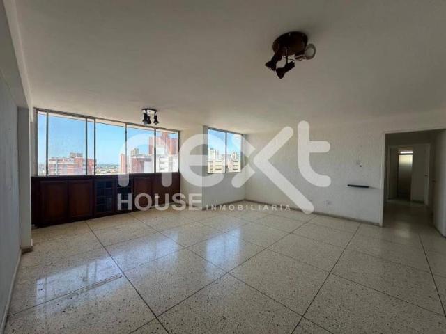 Apartamento en venta en Cacique Mara, Maracaibo