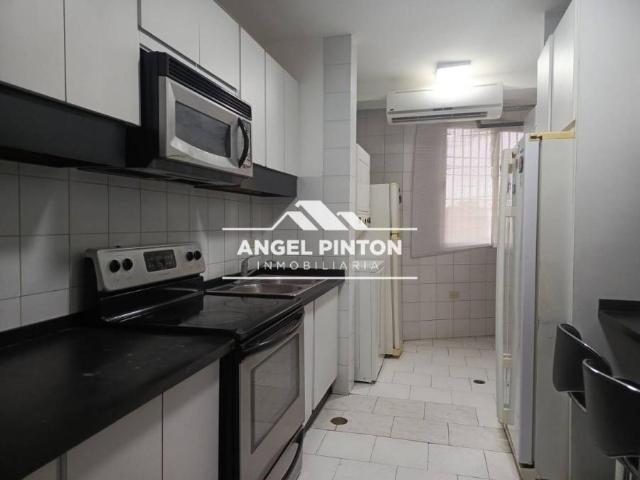 Apartamento en venta en Cacique Mara, Maracaibo