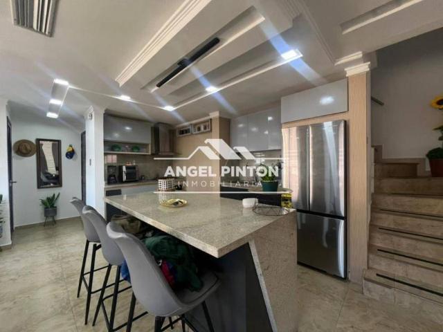 Apartamento en venta en Cacique Mara, Maracaibo