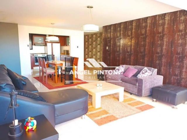 Apartamento en venta en Cacique Mara, Maracaibo