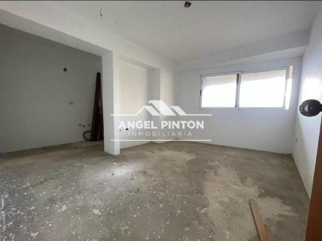 Apartamento en venta en Cacique Mara, Maracaibo
