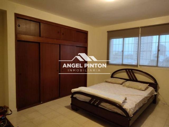 Apartamento en venta en Cacique Mara, Maracaibo