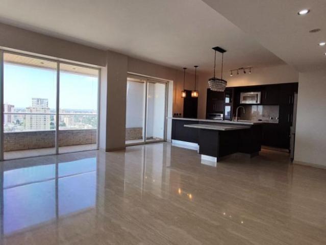 Apartamento en venta en Cacique Mara, Maracaibo