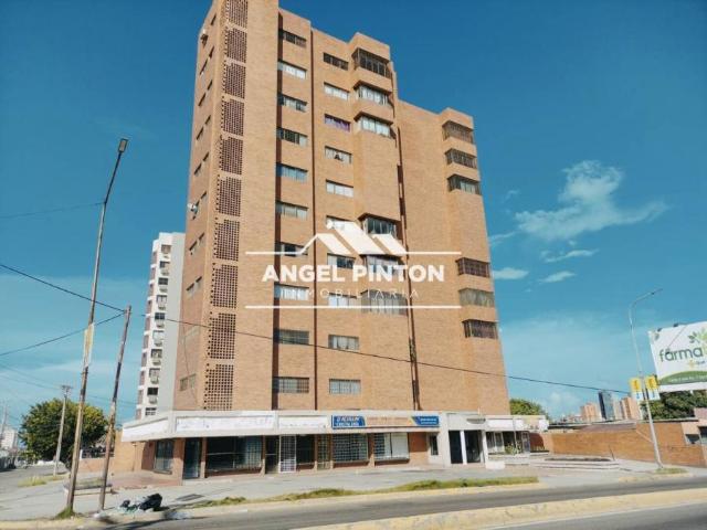 Apartamento en venta en Cacique Mara, Maracaibo