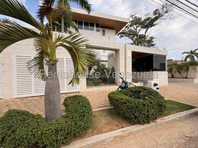 Apartamento en venta en Cacique Mara, Maracaibo