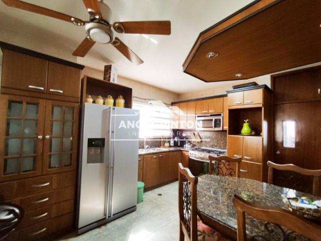 Apartamento en venta en Cacique Mara, Maracaibo